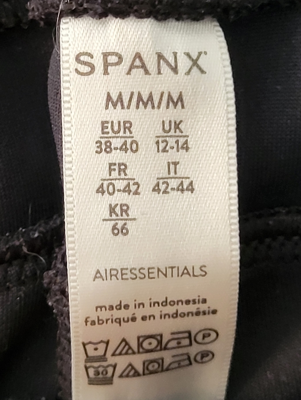 NWOT SPANX Airessentials Black Wide Leg Pant Women's Size M Luxury Loungewear - Picture 3 of 8
